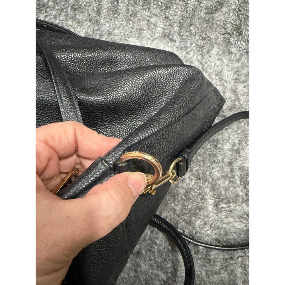 Coach Pebbled Leather Crossbody Tote Black Gold Zip Shoulder Bag Purse Classic - Picture 8 of 9